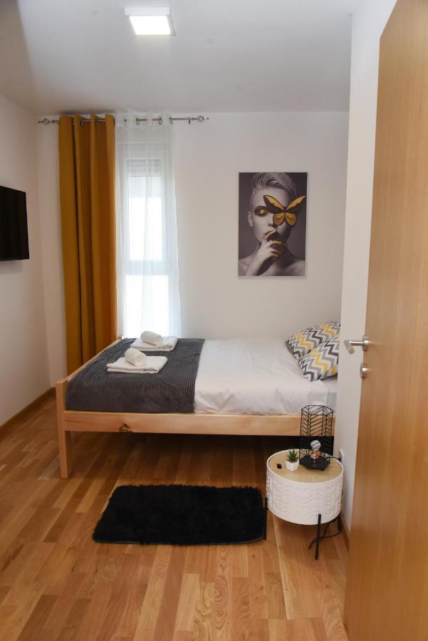 Millenium Apartment Soko Banja Exteriör bild